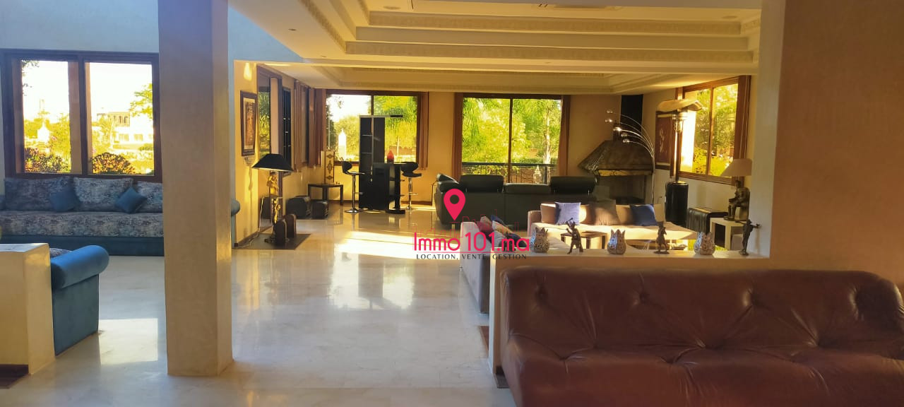 Villa à vendre à Marrakech ZLV853